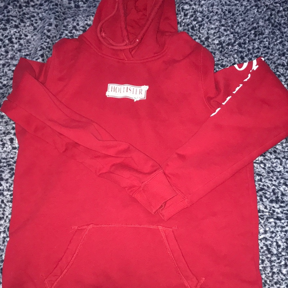 hollister sweatshirt